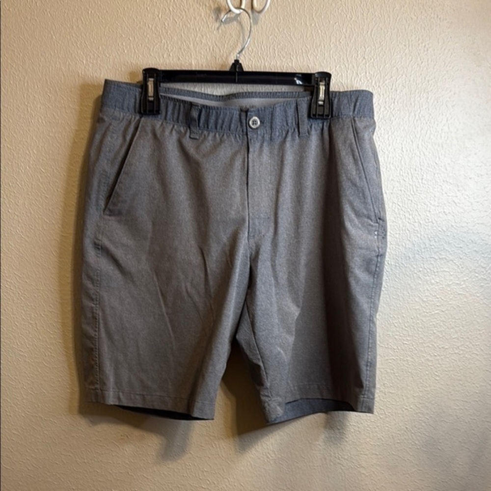 Under Armour Men's Gray Shorts SZ 36